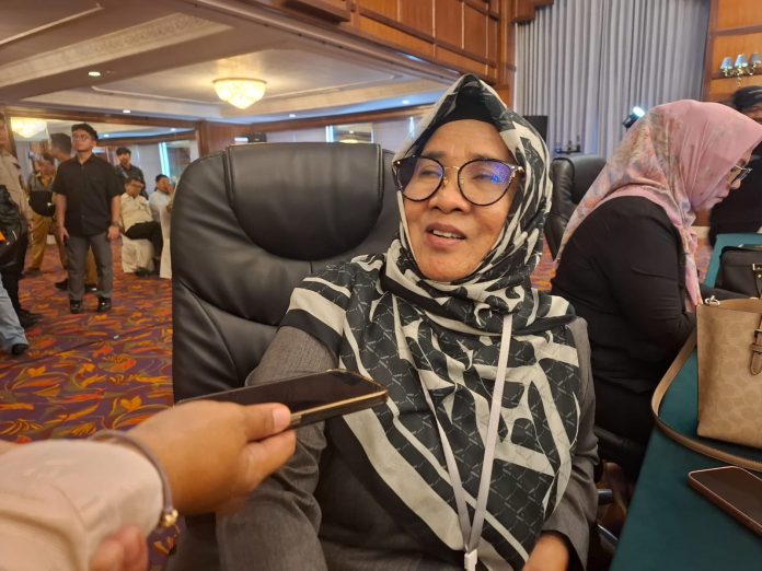 68b8c978-69ac-42d1-a7a7-3aeb659d0894